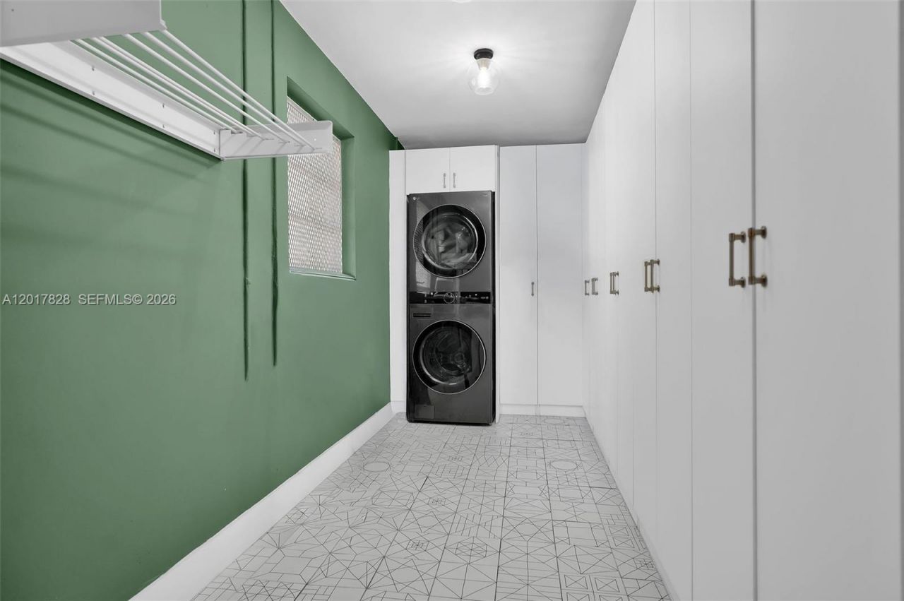 1301 Hollywood Blvd, Hollywood, FL 33019 Photo