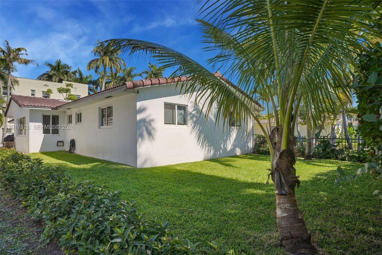 1301 Hollywood Blvd, Hollywood, FL 33019 Photo