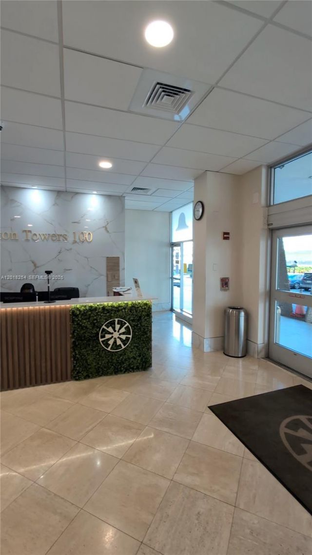 250 174th St, Unit 2311, Sunny Isles Beach, FL 33160 Photo