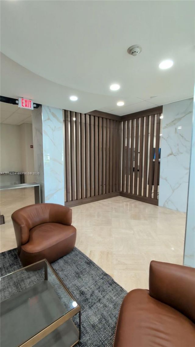 250 174th St, Unit 2311, Sunny Isles Beach, FL 33160 Photo