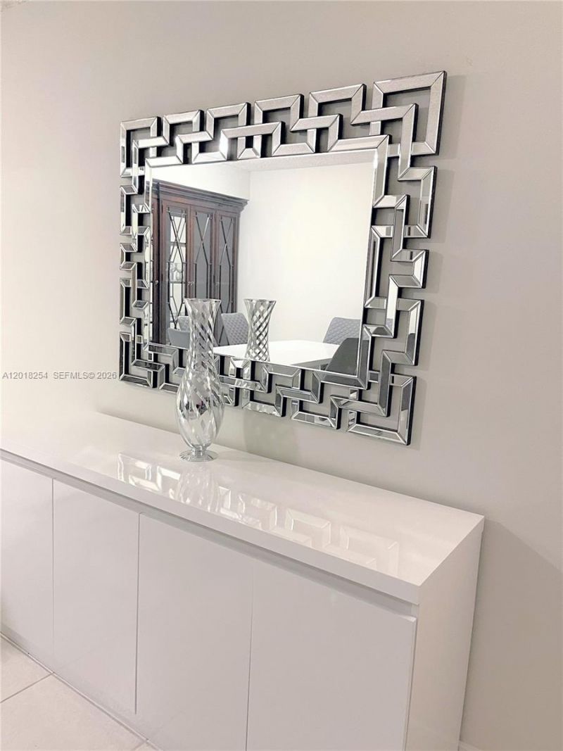 250 174th St, Unit 2311, Sunny Isles Beach, FL 33160 Photo