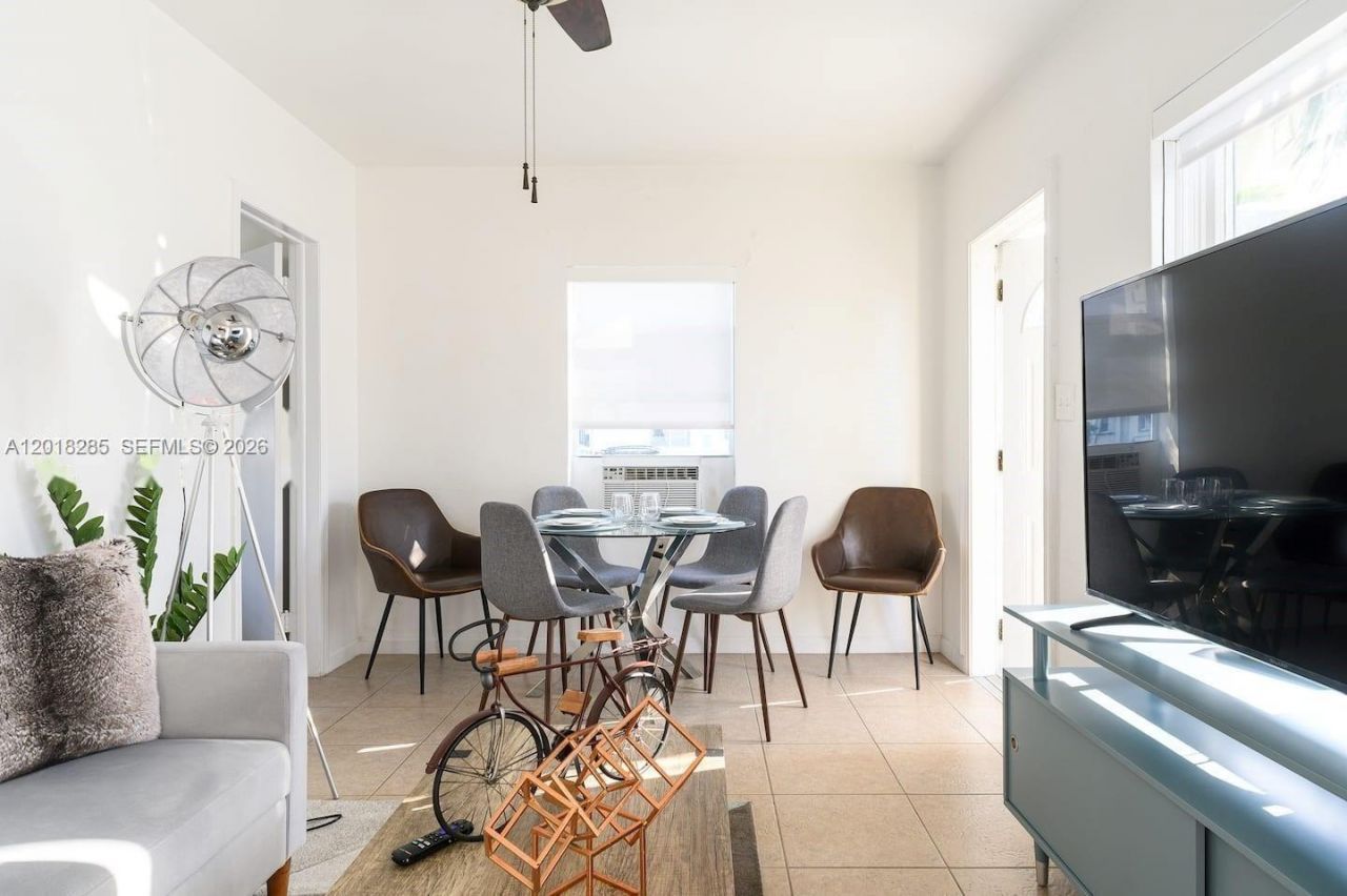 699 S Federal Hwy , Hollywood, FL 33020 Photo