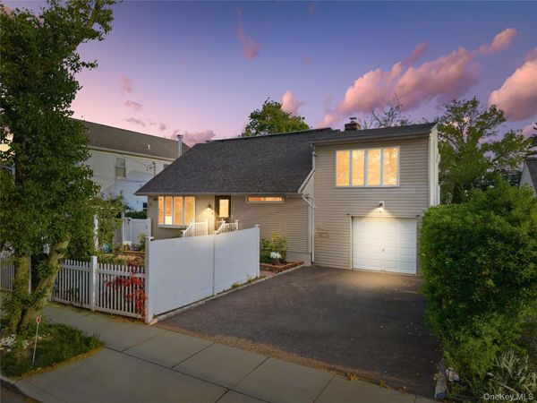 554 Grant Avenue , West Hempstead, NY 11552