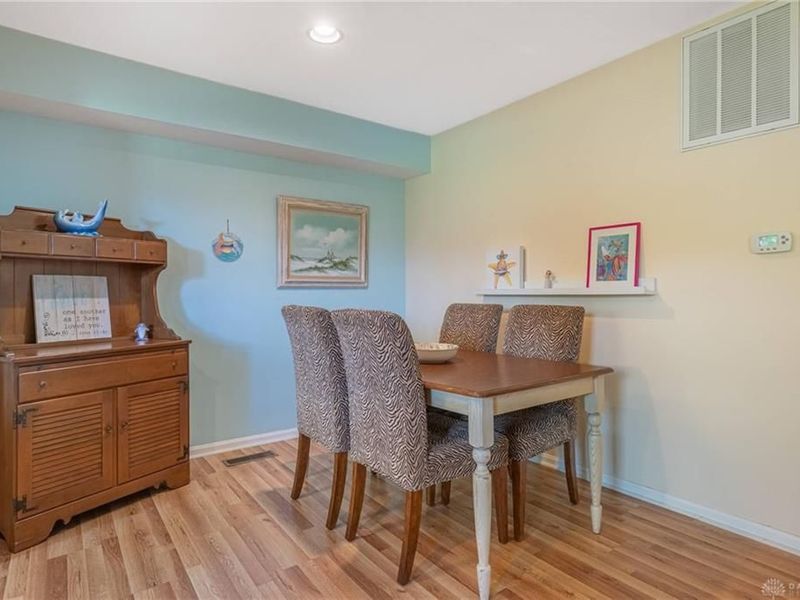 500 Waterfront Place, Washington Township, OH 45458 Photo 7