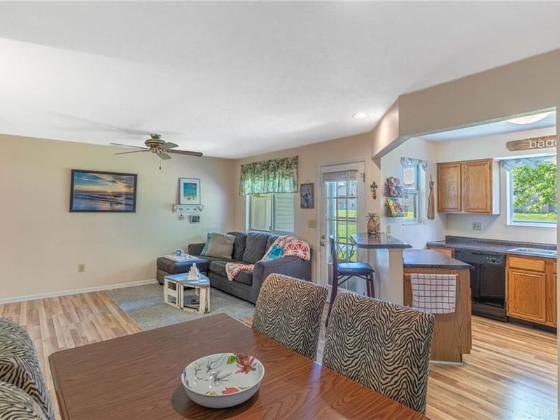 500 Waterfront Place, Washington Township, OH 45458 Photo 7