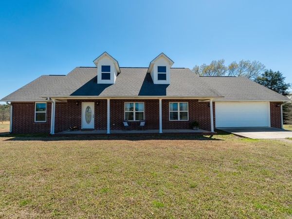 174 Pr 3343 , Clarksville, AR 72830