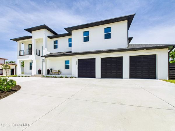 2345 N Riverside Drive , Melbourne, FL 32903