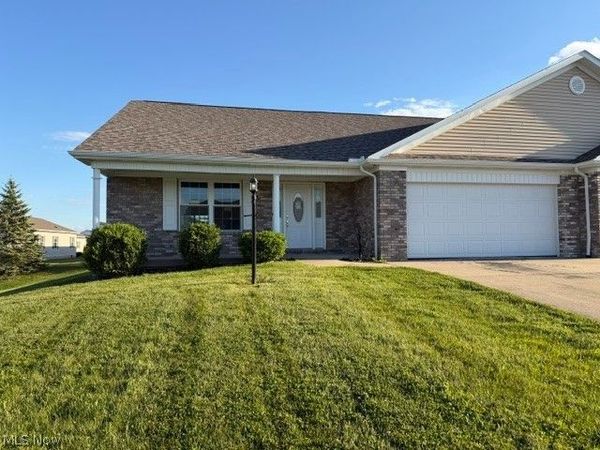 51986 Blue Spruce Drive , St Clairsville, OH 43950