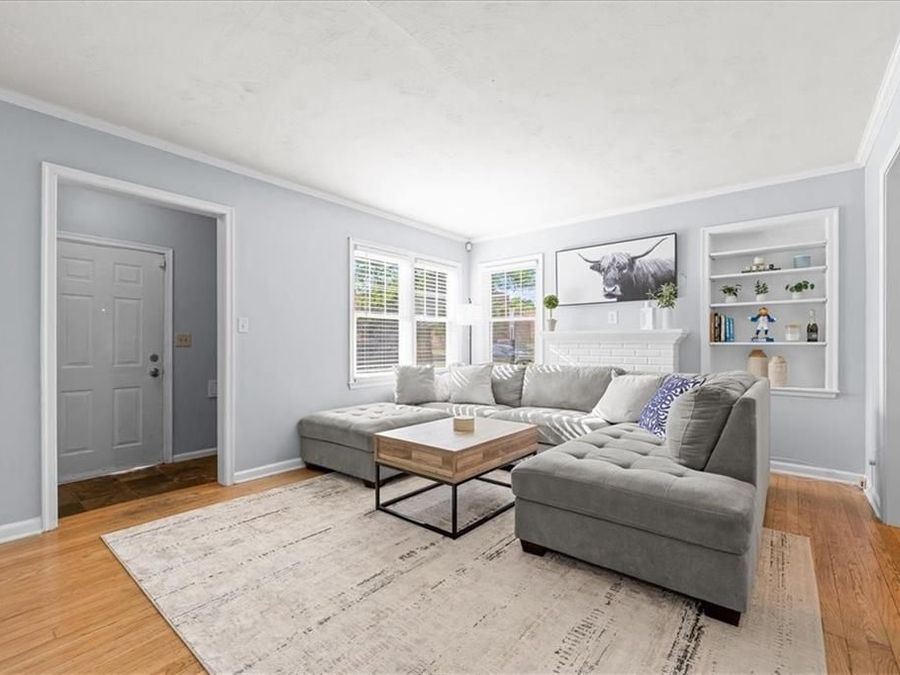 Property Image 4