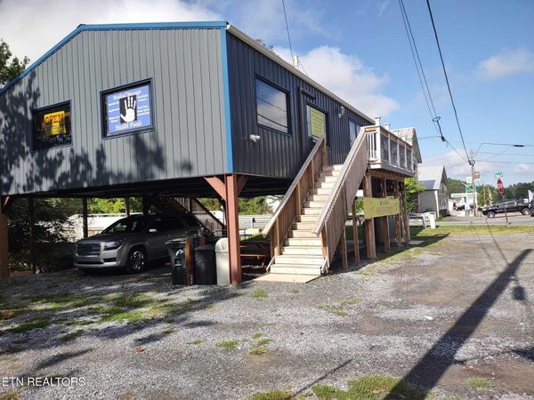 Roan Mountain, TN 37687