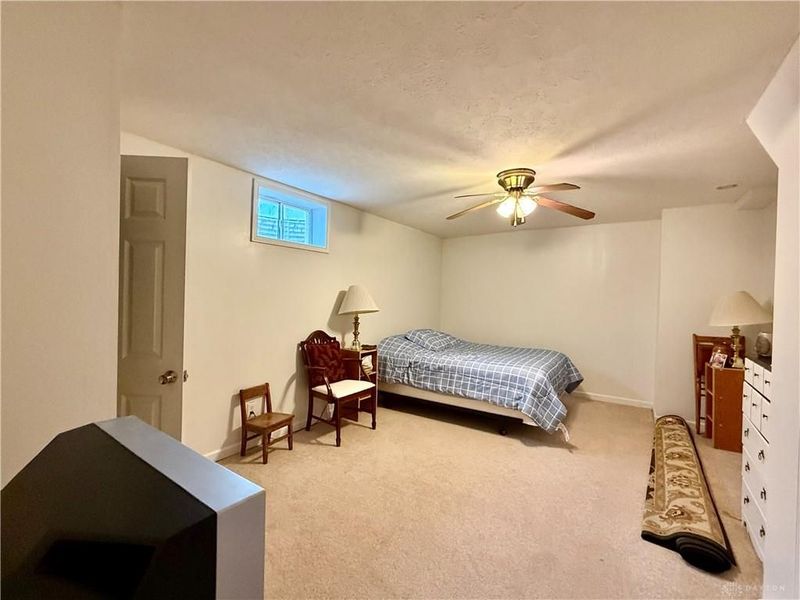2570 King Arthur Way, Beavercreek, OH 45431 Photo 28