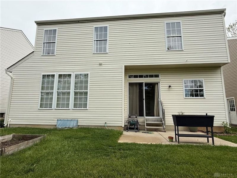 2570 King Arthur Way, Beavercreek, OH 45431 Photo 32