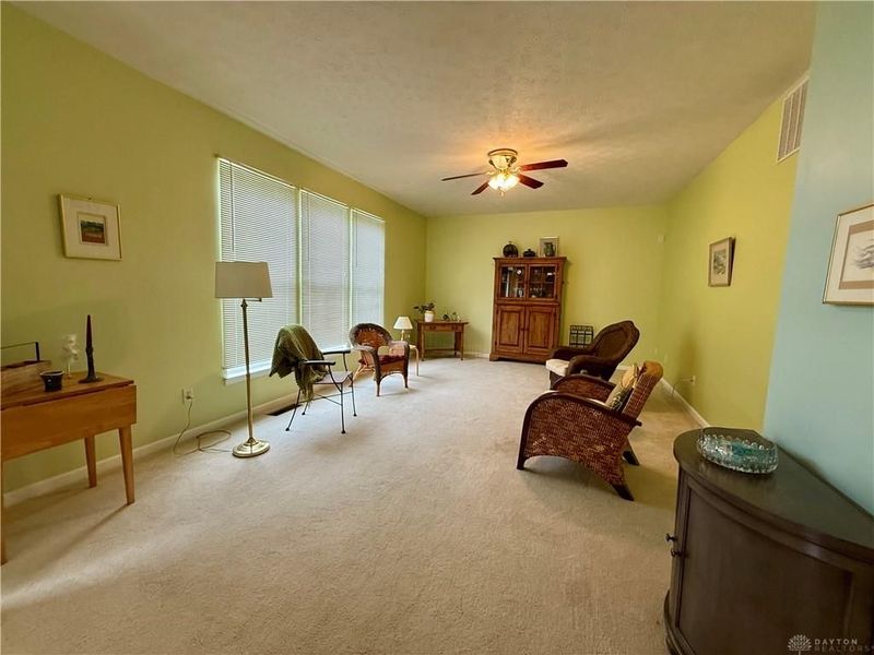 2570 King Arthur Way, Beavercreek, OH 45431 Photo 6