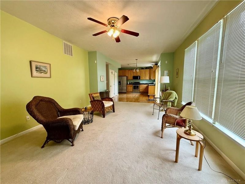 2570 King Arthur Way, Beavercreek, OH 45431 Photo 7