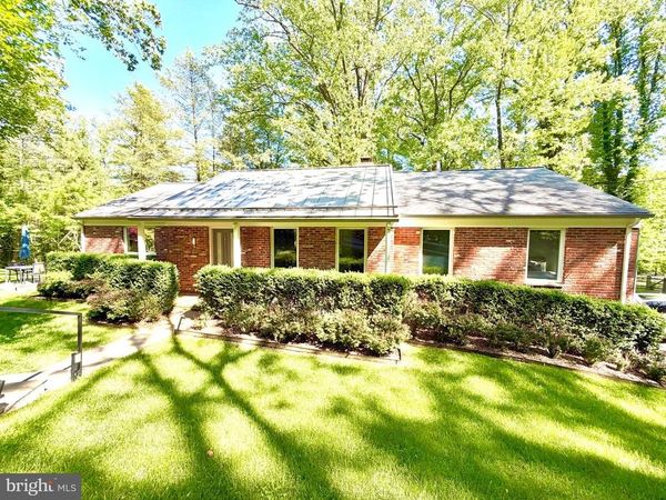 695 KNOX ROAD, WAYNE, PA 19087