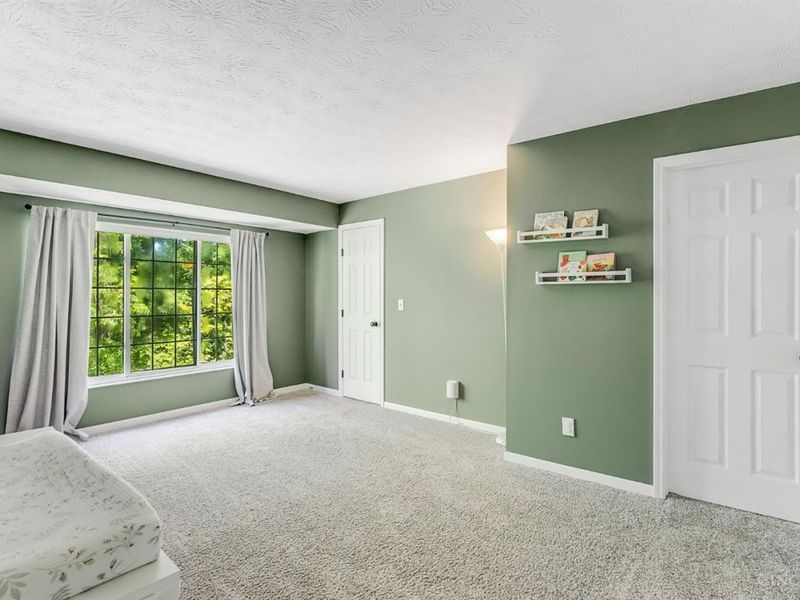 9821 Regatta Drive, Unit 303, Cincinnati, OH 45252 Photo 20