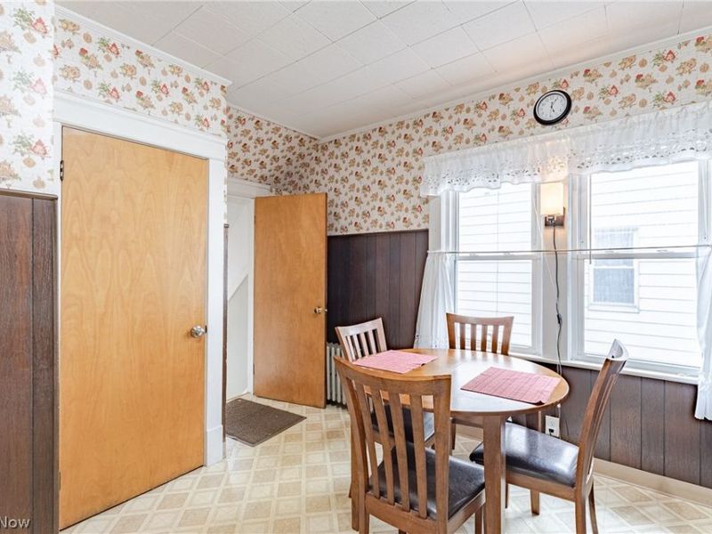 4512 Alpha Avenue, Cleveland, OH 44105 Photo 10