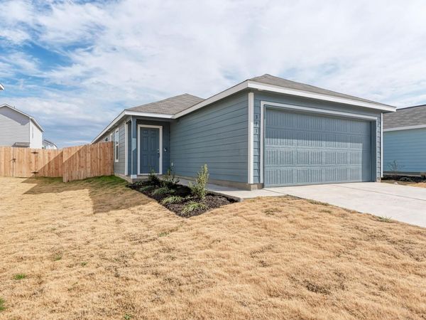 313 Marty Allen LOOP , Jarrell, TX 76537