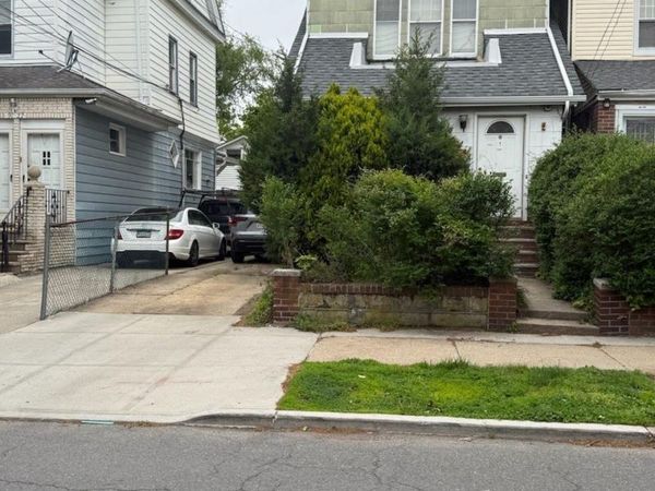 91-20 87th Street , Woodhaven, NY 11421