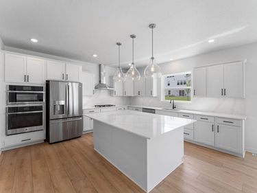 1836 Royal Boulevard N, Lake Elmo, MN 55042