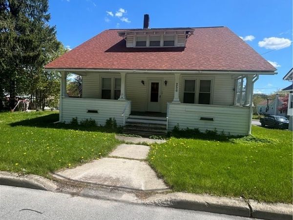 256 Main Street , Oriskany Falls, NY 13425