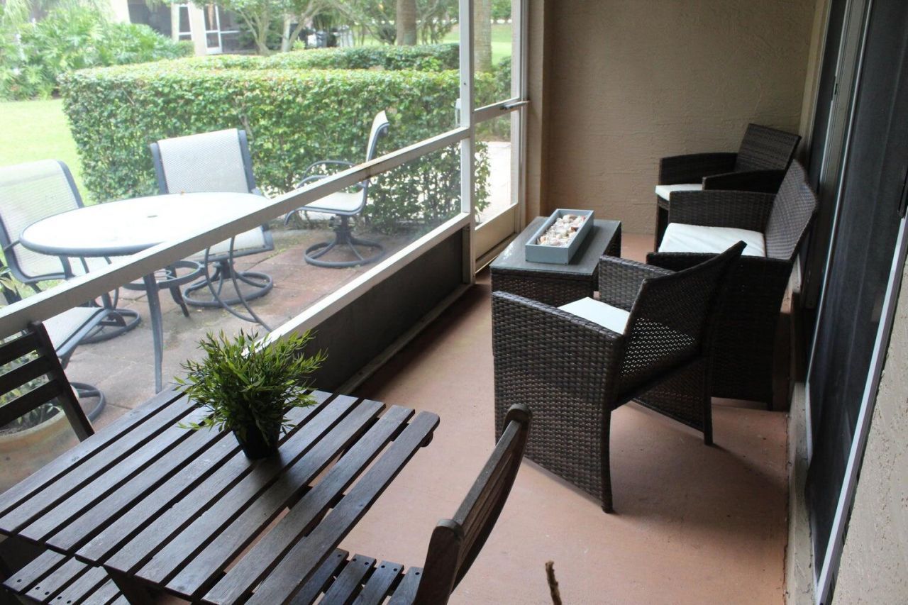 6974 Oak Bridge Lane, Lake Worth, FL 33467 Photo