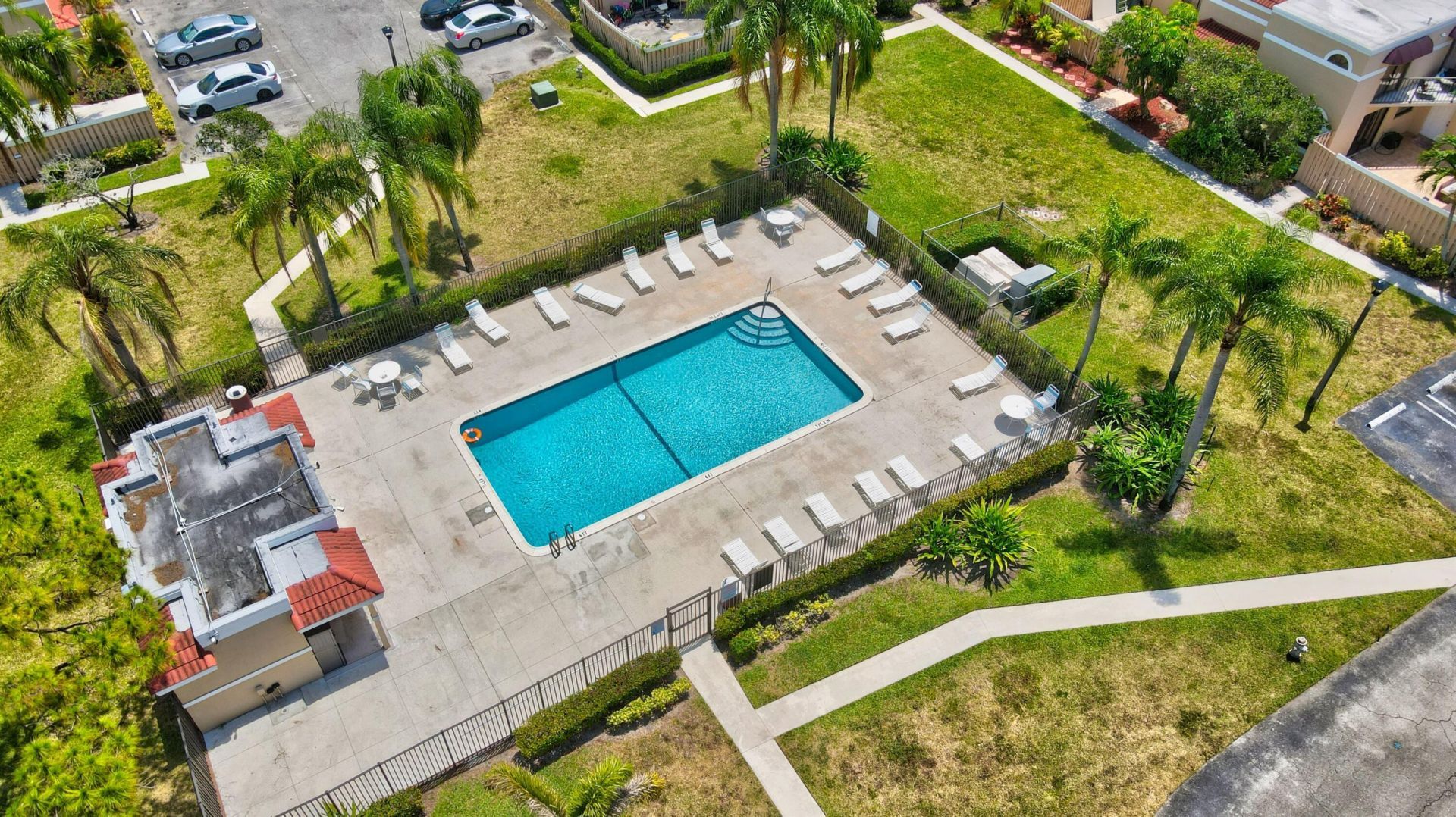 4005 Village Drive, Unit B, Delray Beach, FL 33445 Photo