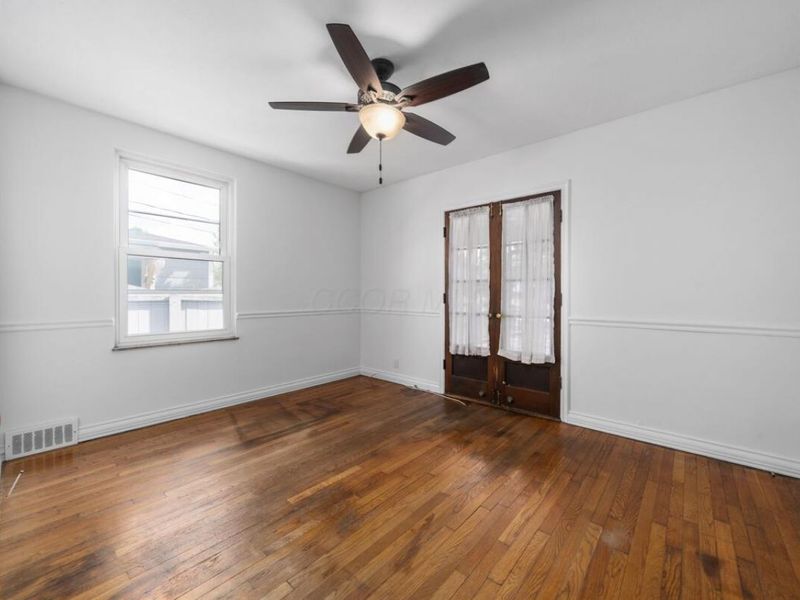 886 S Roosevelt Avenue, Columbus, OH 43209 Photo 26