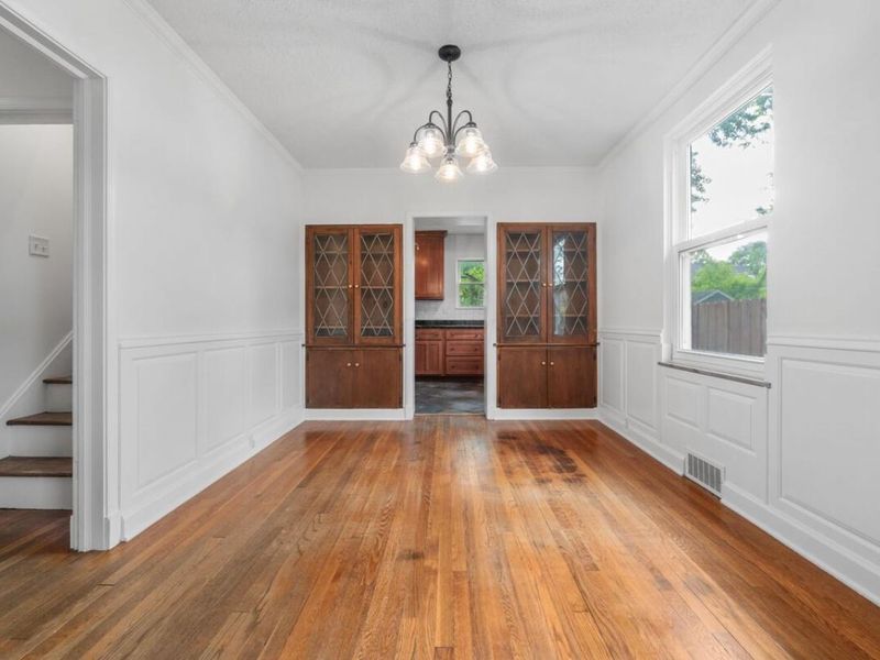 886 S Roosevelt Avenue, Columbus, OH 43209 Photo 8