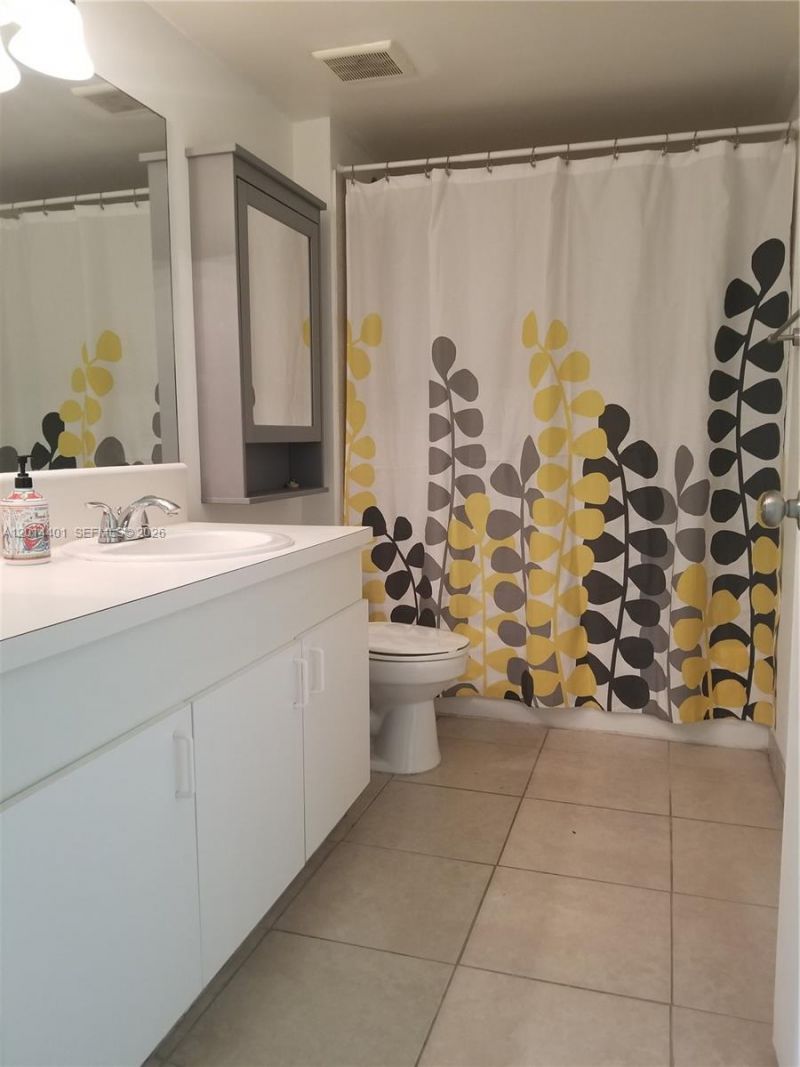 470 S Park Rd , Unit 7-110, Hollywood, FL 33021 Photo