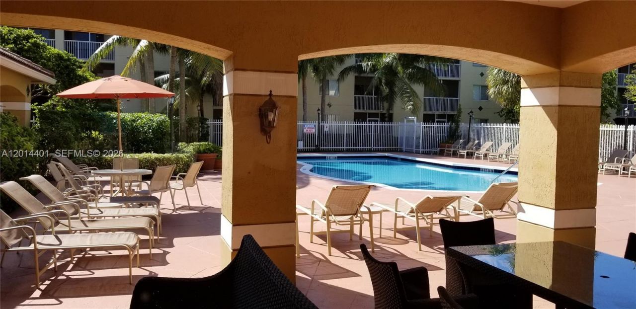 470 S Park Rd , Unit 7-110, Hollywood, FL 33021 Photo