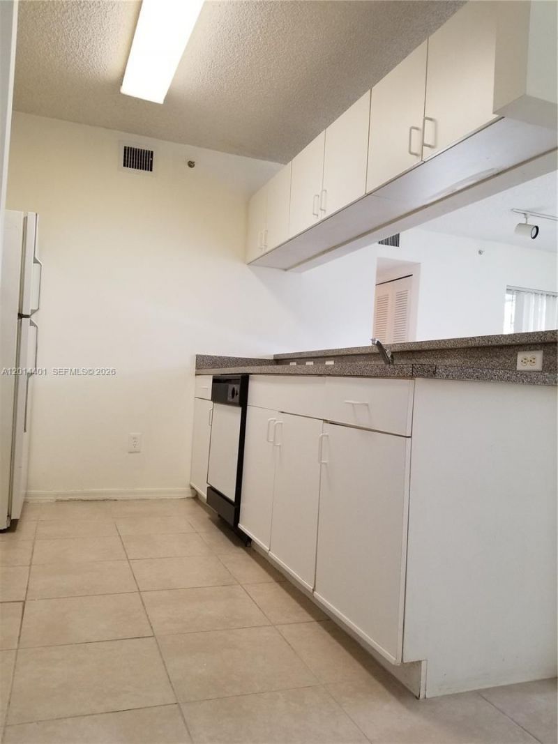 470 S Park Rd , Unit 7-110, Hollywood, FL 33021 Photo