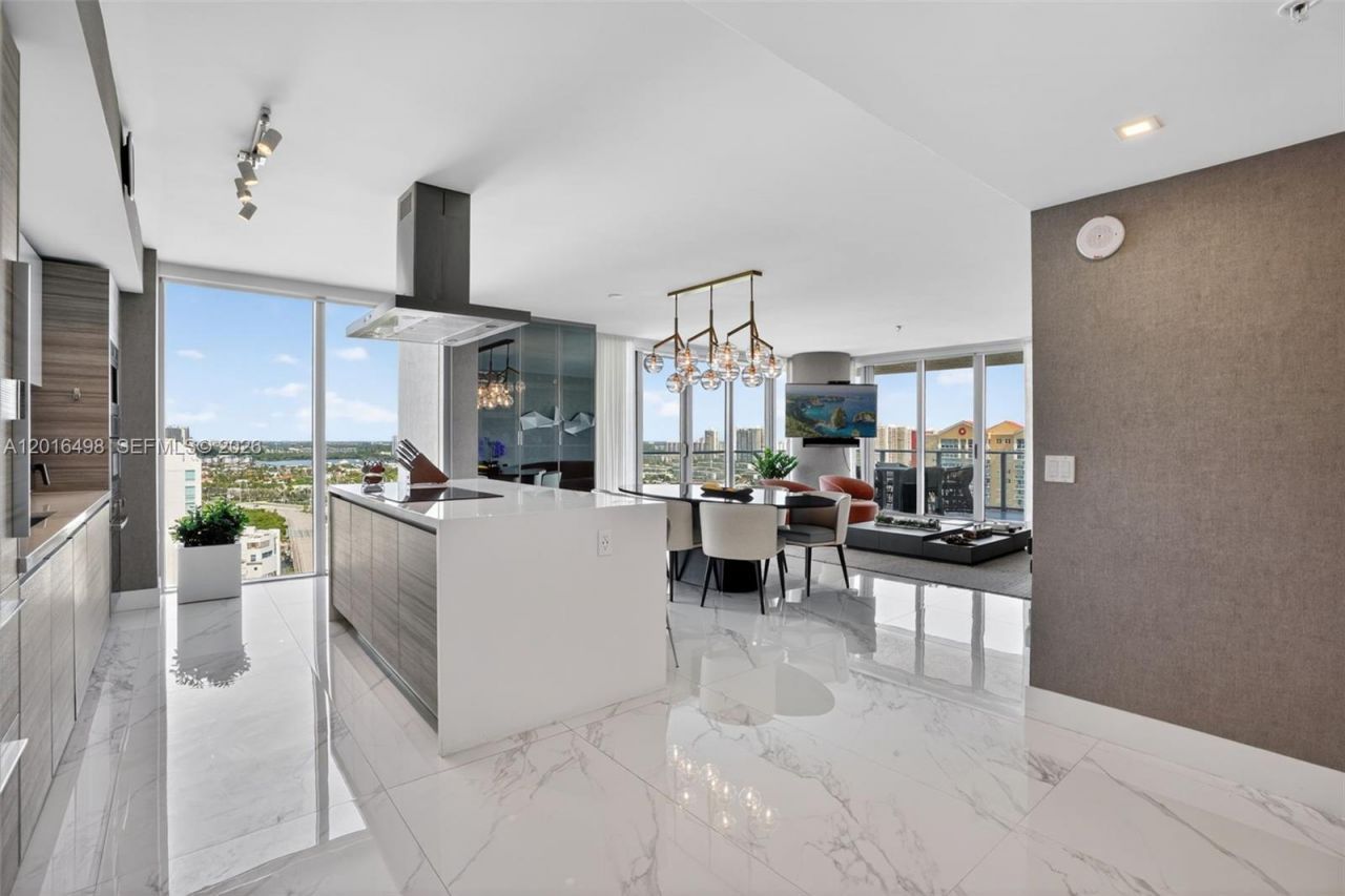 330 Sunny Isles Blvd , Unit 5-2301, Sunny Isles Beach, FL 33160 Photo