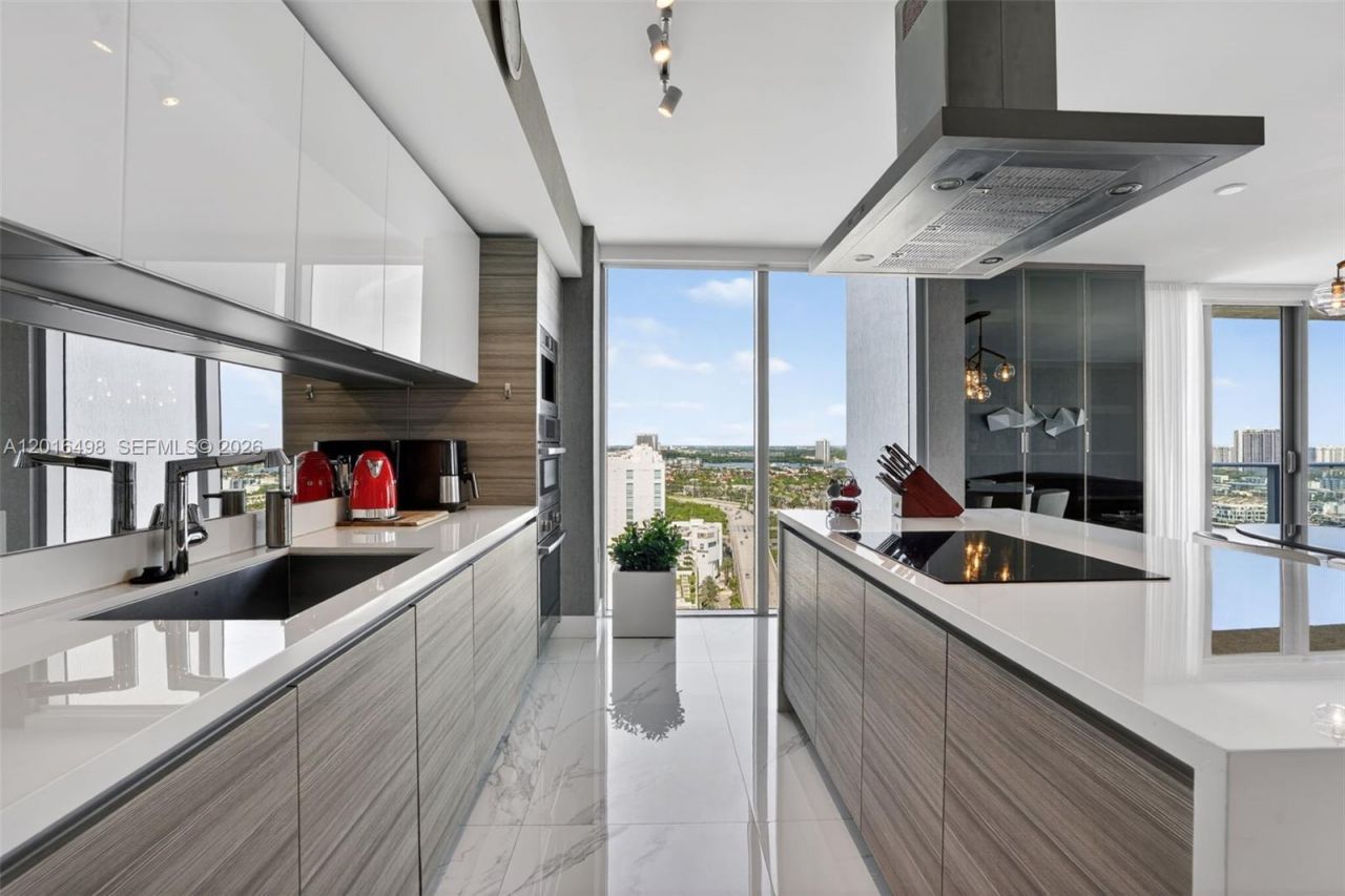 330 Sunny Isles Blvd , Unit 5-2301, Sunny Isles Beach, FL 33160 Photo