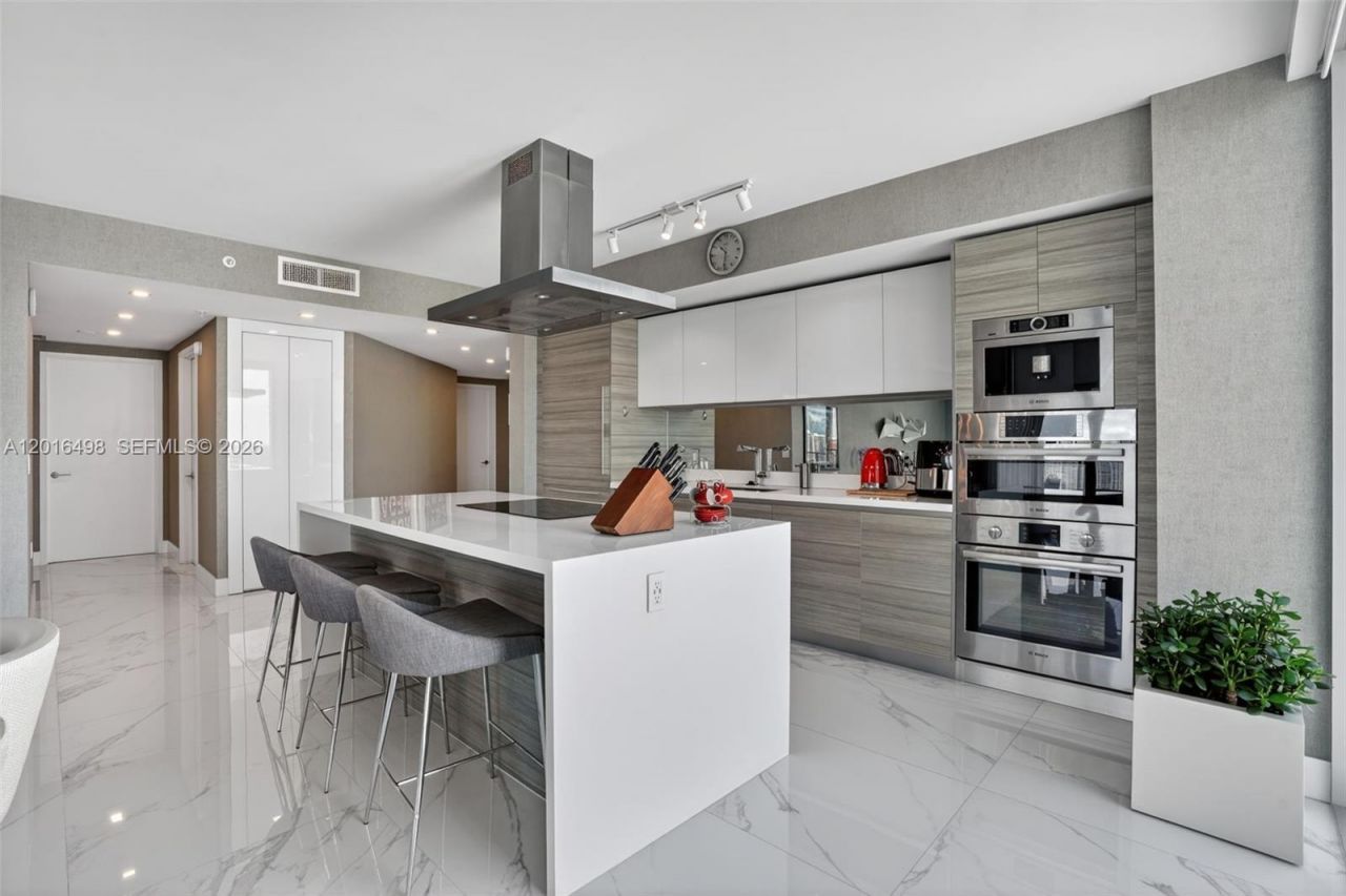 330 Sunny Isles Blvd , Unit 5-2301, Sunny Isles Beach, FL 33160 Photo