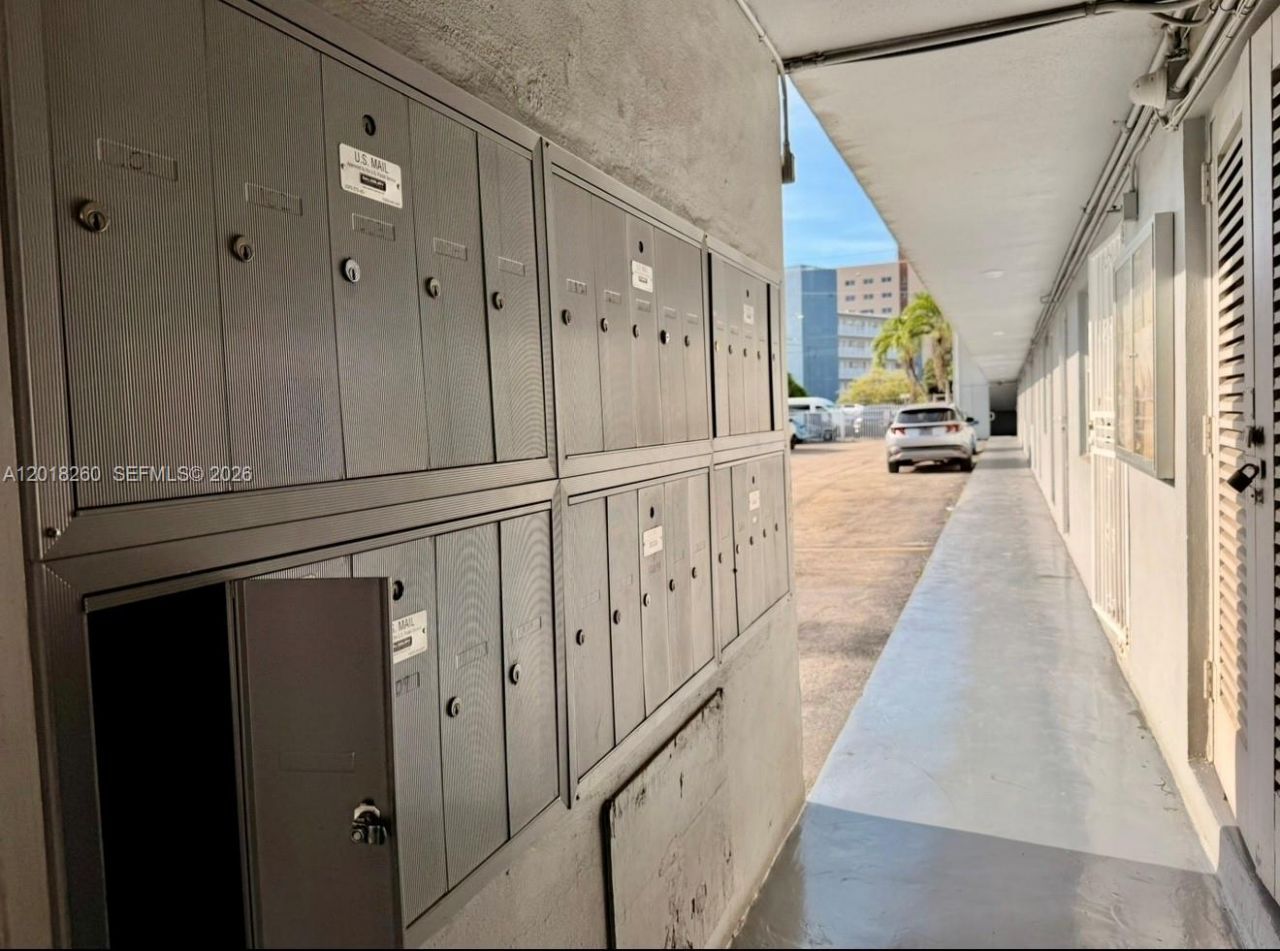 1610 NW N River Dr, Unit 303, Miami, FL 33125 Photo