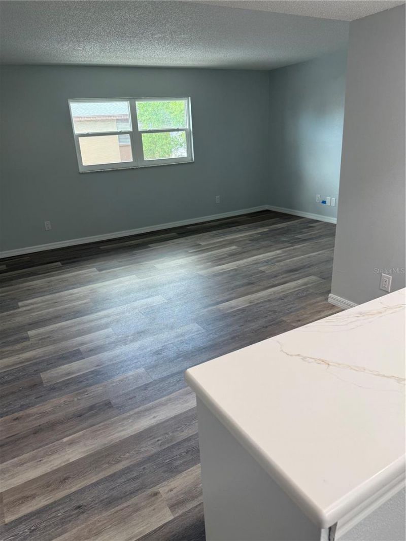 439 76th Avenue N, Saint Petersburg, FL 33702 Photo