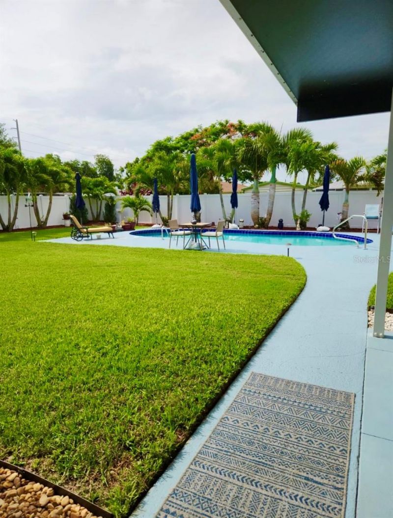 7225 8th Avenue Loop W, Bradenton, FL 34209 Photo