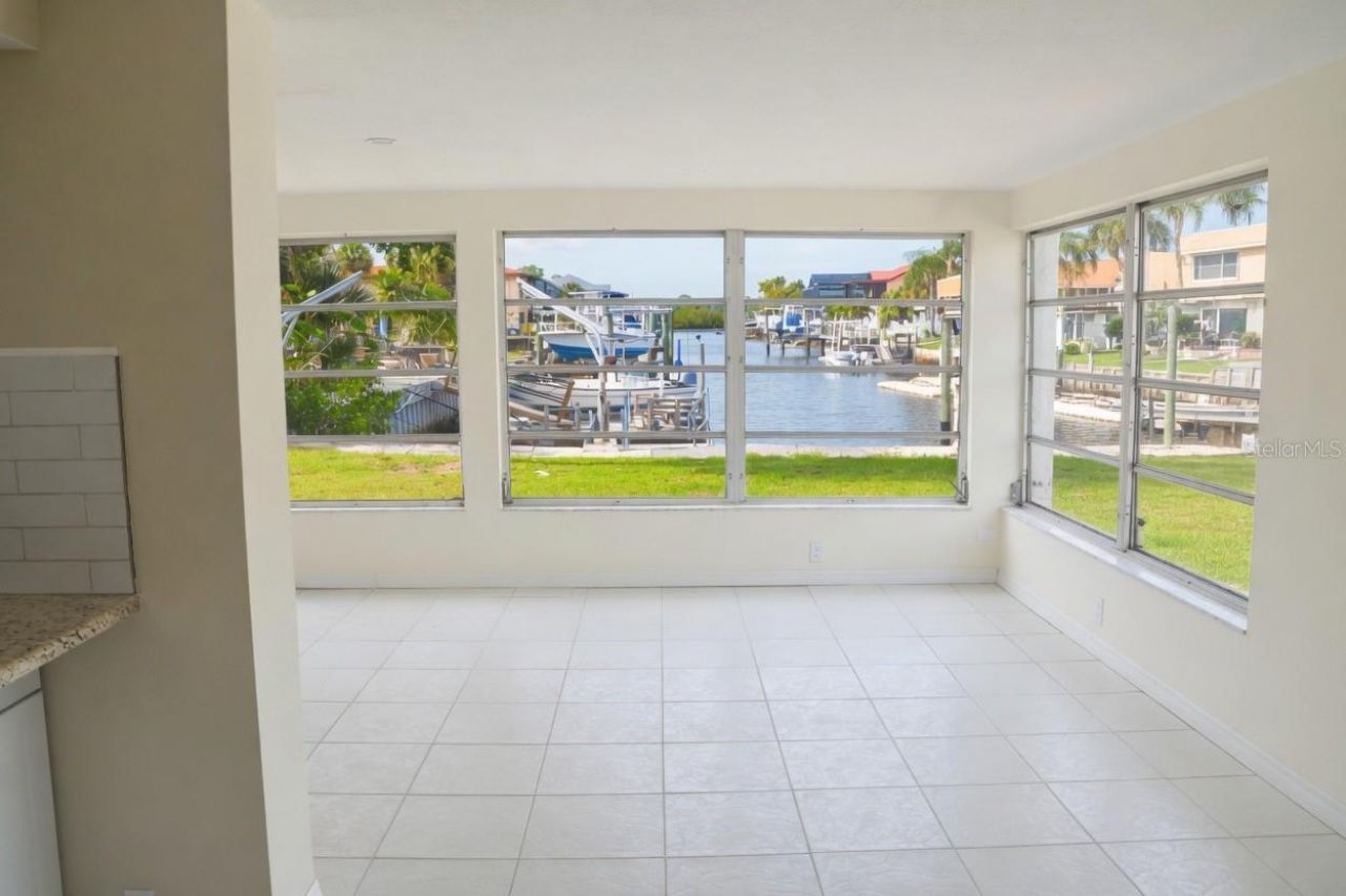 6101 Seabreeze Drive , Port Richey, FL 34668 Photo