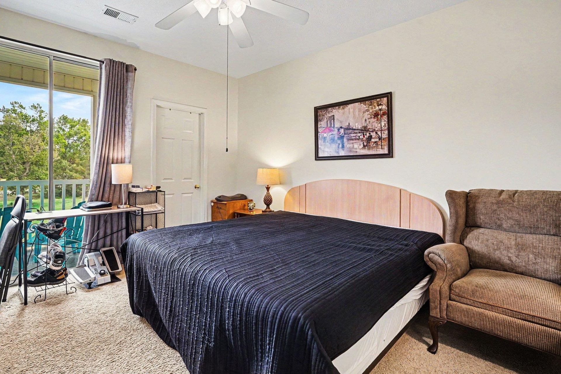 646 River Oaks Dr.  Photo 7
