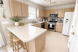 9229 N Moreto Circle photo 4