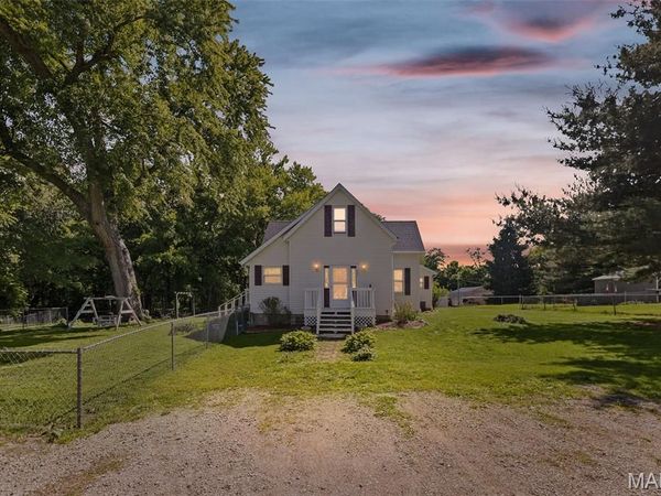 331 Liberty Road , Fairview Heights, IL 62208