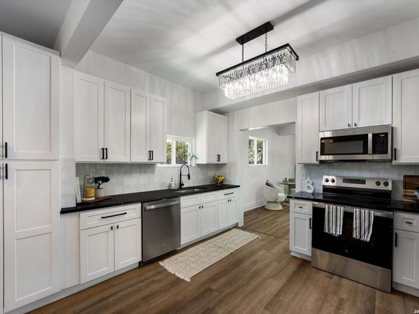 536 Commerce St, Pleasanton, TX 78064