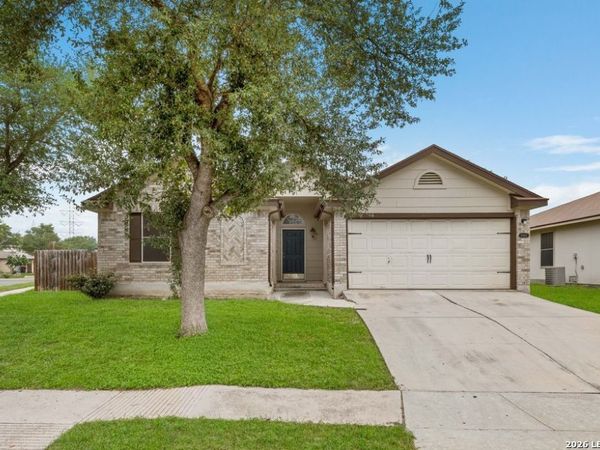 8403 Pigeonberry Drive, Converse, TX 78109