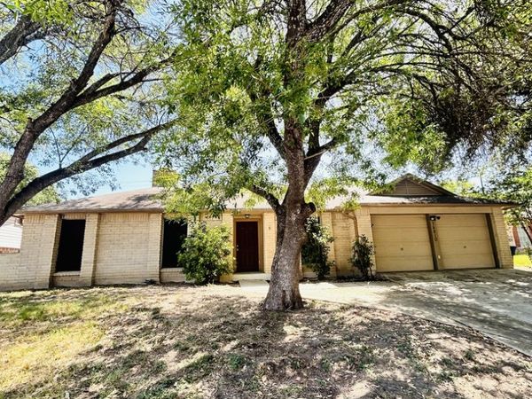 14810 Ridge Hill Dr., San Antonio, TX 78233