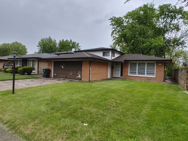15339 Blackstone Avenue , Dolton, IL 60419