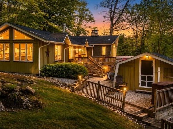 75 Bunn Rd, Hardyston, NJ 07419