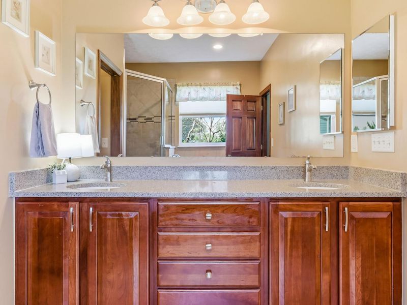 7622 Indian Springs Drive, Powell, OH 43065 Photo 15