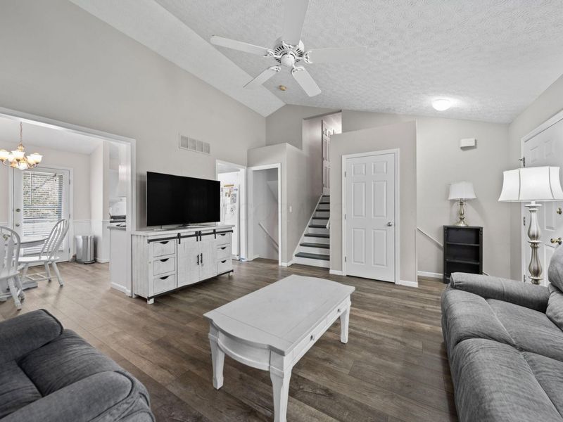 5659 Converse Court , Hilliard, OH 43026 Photo 13