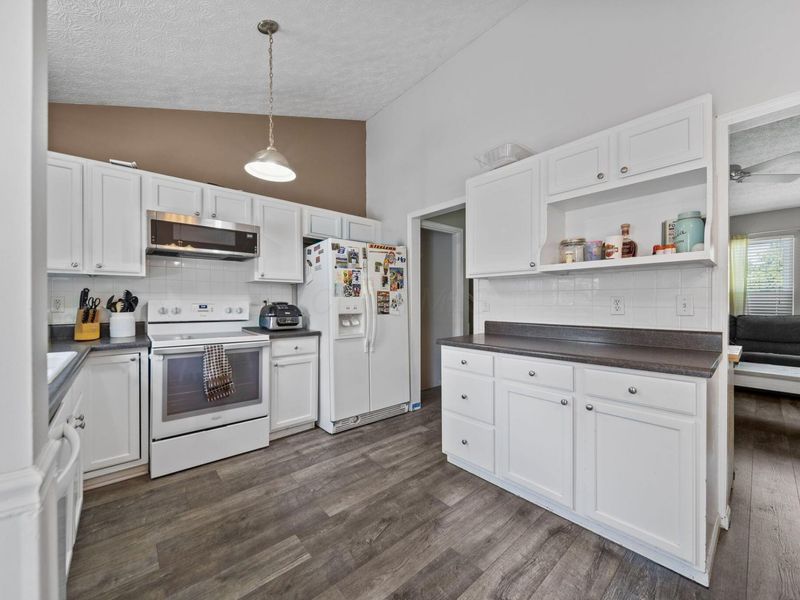 5659 Converse Court , Hilliard, OH 43026 Photo 7